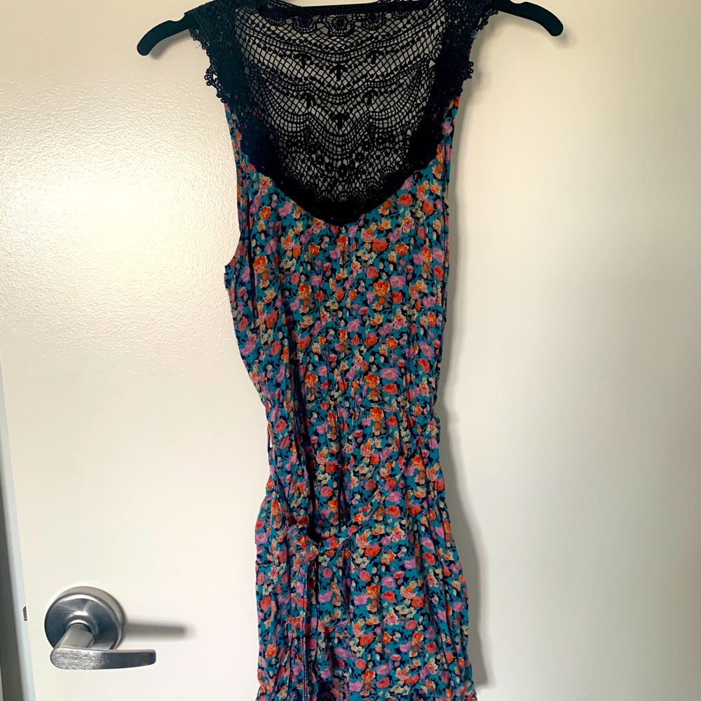 XXI Forever 21 floral romper (S)